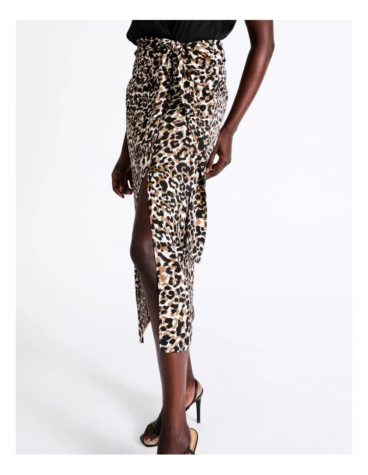 Promo π Wayne Cooper Knot Front Midi π Skirt In Assorted β - Image 5