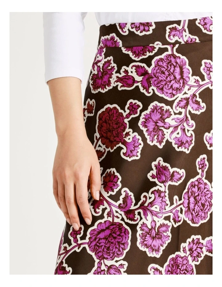 Promo β Basque Satin Bias Midi π Skirt In Pink π₯° - Image 4