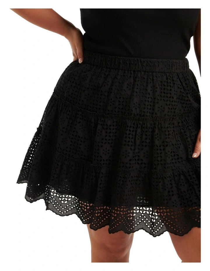 Brand new π Forever New Curve Arabella Broidery Mini π Skirt In Black π - Image 4
