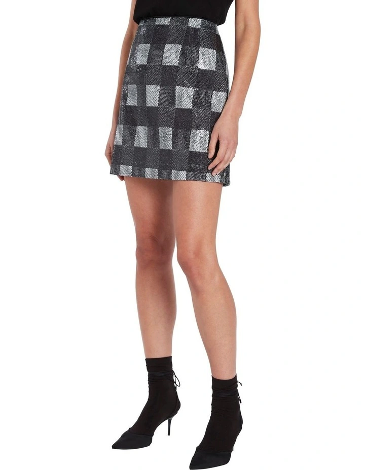 Flash Sale π Marcs All Hands On Check π Skirt In Black/White π€©
